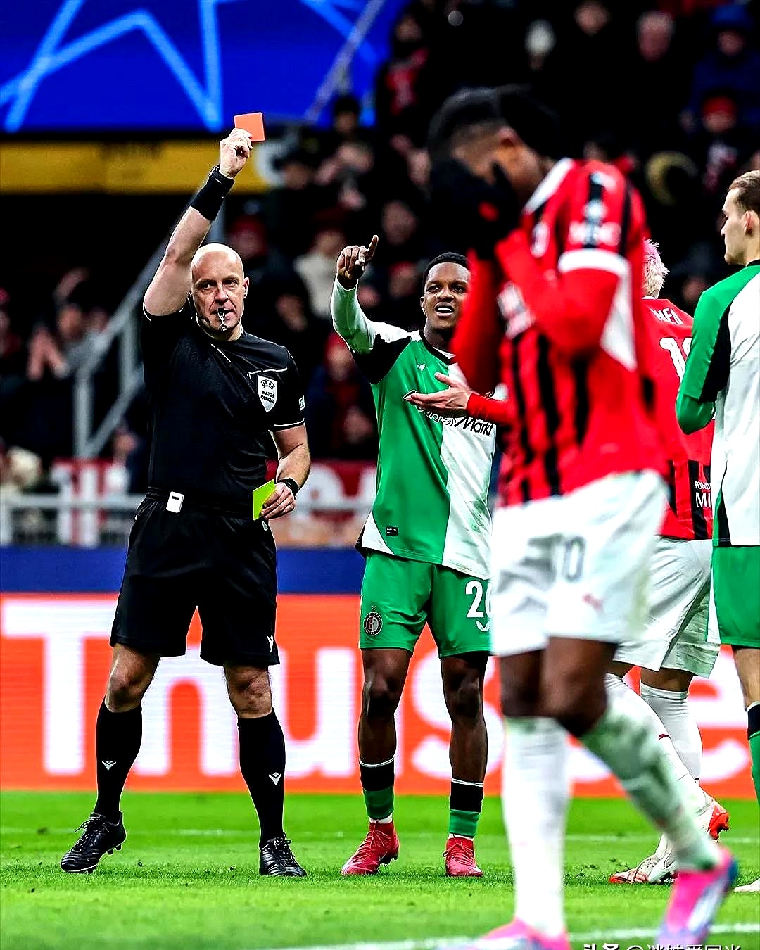 转折点费耶诺德迎来里程碑;CBA常规赛赛后攻防权衡;气氛紧张;球队文化再被提及的简单介绍 转折点费耶诺德迎来里程碑;CBA常规赛赛后攻防权衡;气氛紧张;球队文化再被提及的简单介绍