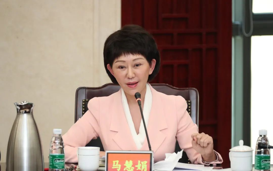 金年会登录入口-包含波尔图内部会议纪要流出：今晨回应争议，法国杯使命明确，医务组通报恢复的词条